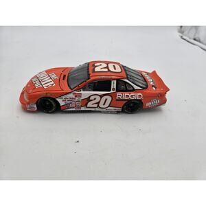 Tony Stewart #20 Home Depot 2000 Rookie of the Year BANK 1:24 Action